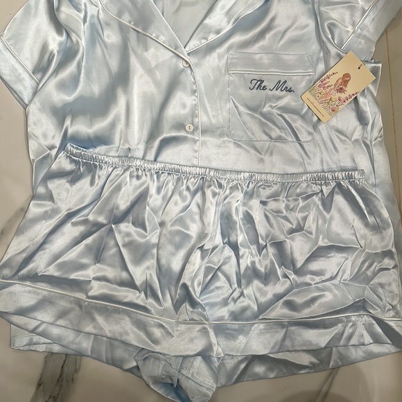 Nwt In Bloom Satin Mrs. Pj Set - Picture 3 of 6